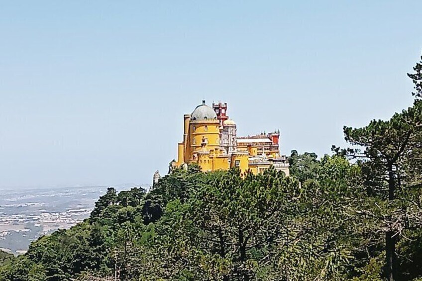 Tours throughout the Heritage of Sintra and Cascais