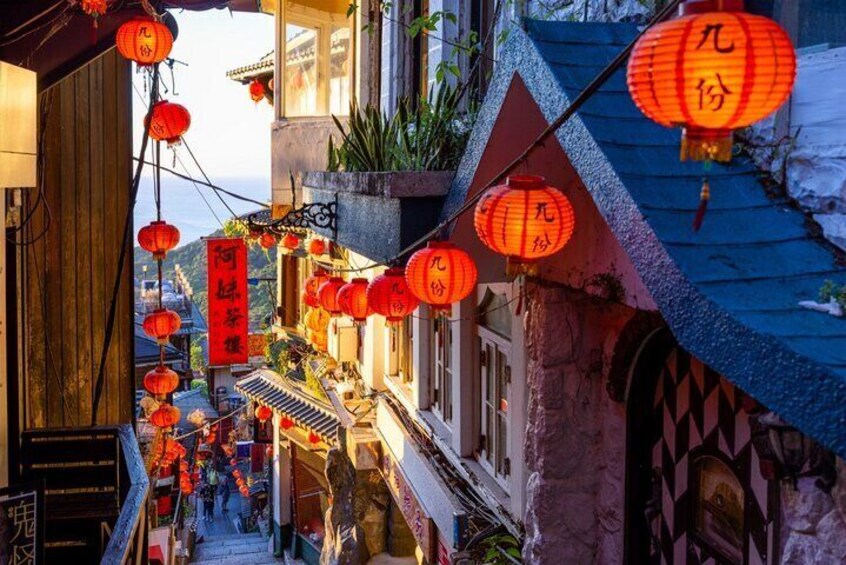 Full-Day Tour in Shifen, Jiufen and Yehliu of Taipei