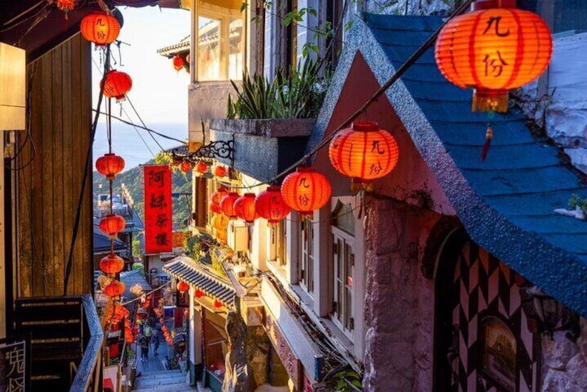 Full-Day Tour in Shifen, Jiufen and Yehliu of Taipei