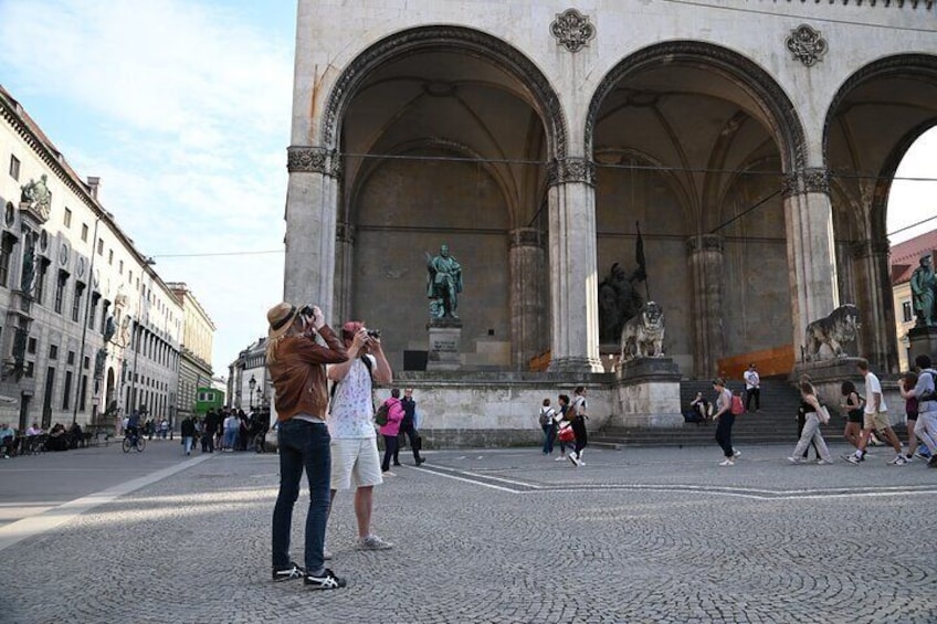 2 Hour Private Polaroid Munich Tour