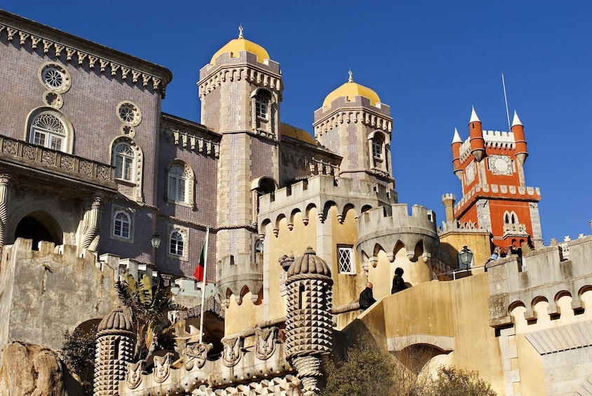 Pena Palace In-app Audio Tour: Walking in the Fairy Tale (without ticket)