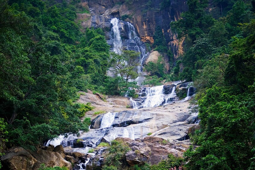 Picture 3 for Activity Full-Day Guided Tour to Ella/Rawana Falls/Little Adam's peak