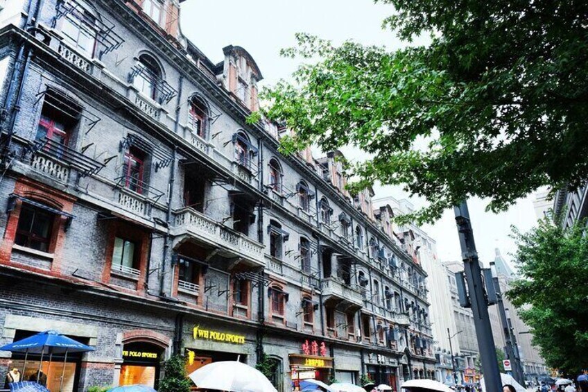 Full Day Guided Highlights of Central Shanghai Walking Tour