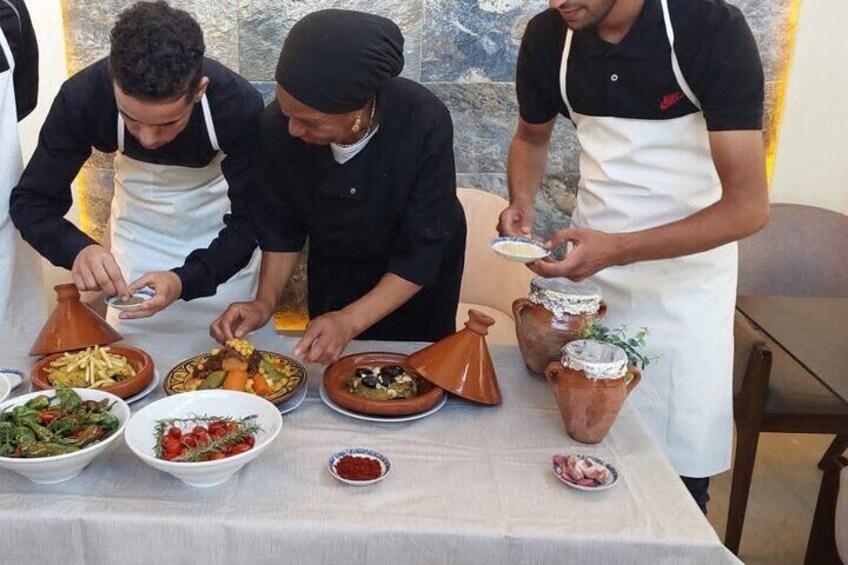 Moroccan Cooking Class at Chouf l'Or Restaurant with Pickup