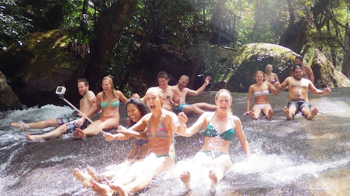 Tablillas de Atherton: Excursión de un día a Lagos, Cascadas y Selva Tropic...