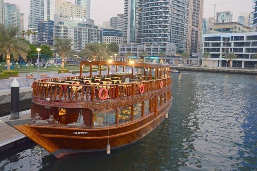 Dhow Cruise with Dinner and Live Entertainment at Dubai Marina