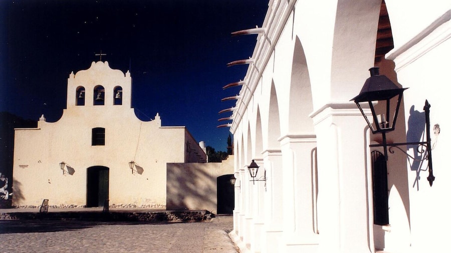 Cafayate + Cachi + Arrival and Departure Transfer + Walking tour free