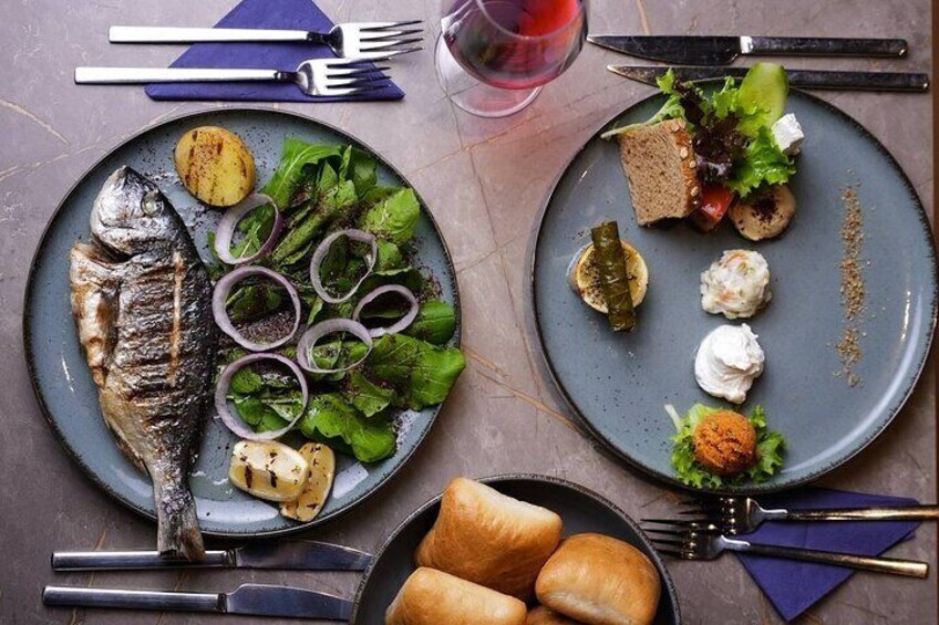 All-inclusive experience: Enjoy a hassle-free evening with unlimited flavors