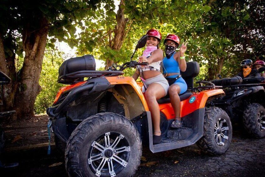 Private Jeep & ATV Tour to Jade Cavern in Cozumel: All-Inclusive