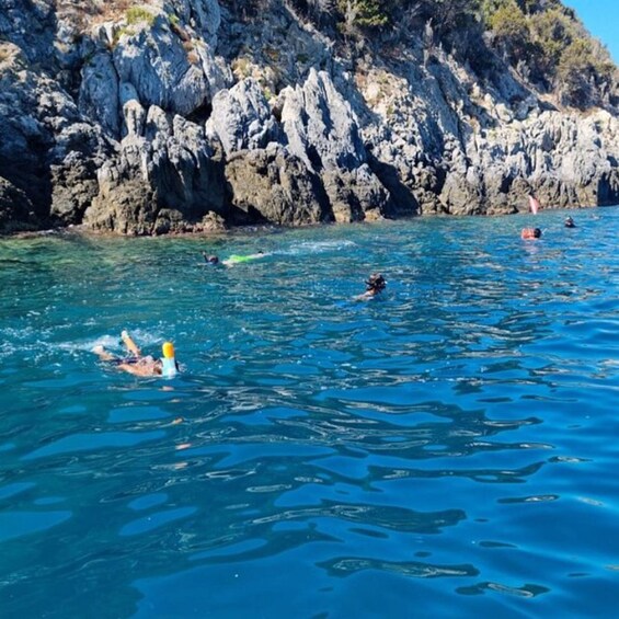 Picture 3 for Activity Maremma: Sea's Treasures - Tour and snorkelling on a dinghy