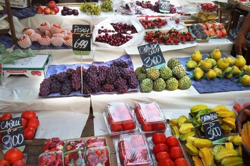 Taste 17+ Tropical Brazilian Fruits at a Lively Farmers Market