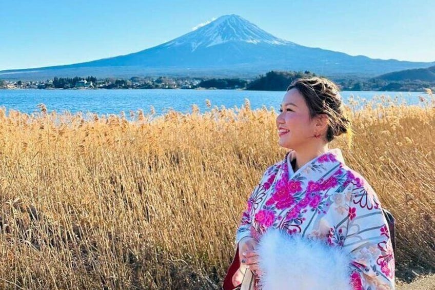 Kimono Experience at Fujisan Culture Gallery with Tea lesson