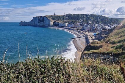 Privat dag i Étretat og Honfleur, juveler på Normandiets kyst