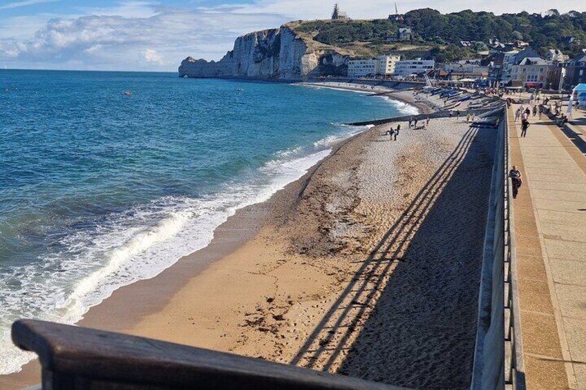 Private Day in Étretat and Honfleur, Jewels of the Normandy Coast