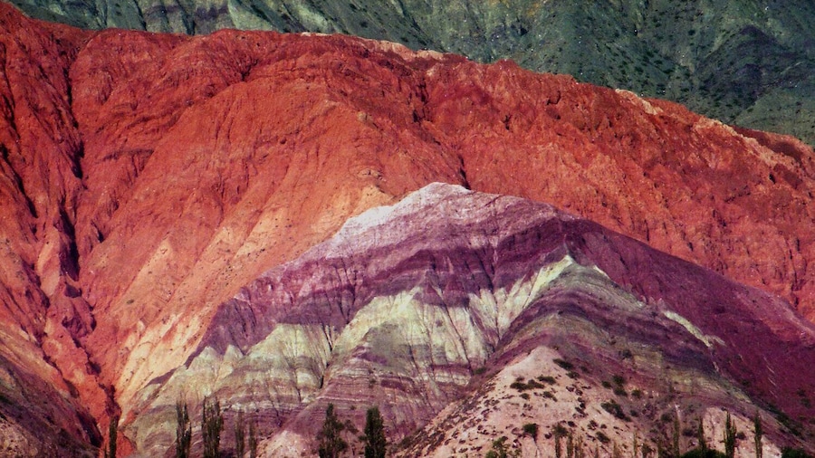 Full Day Tour to Cafayate + Humahuaca + Arrival and Departure Transfer