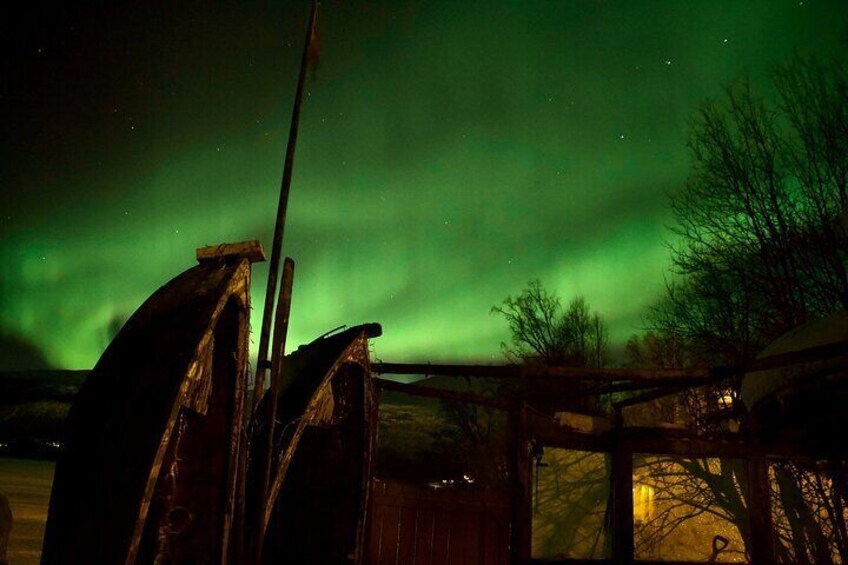 Northern lights above the Arctic Ice Floating camp