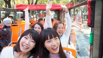 Hop-on-Hop-off-Bustour Hop-on-Hop-off-Bustour