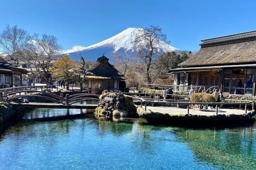 Stop at Oshino Hakkai, a picturesque village with a traditional museum. Admire a set of 8 ponds located in the Fuji Five Lakes area along with its wooden houses, water wheels, and closeness to nature.