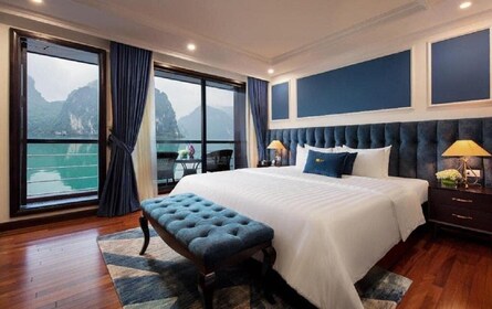 Hanoi: 2-Day Halong & Lan Ha Bay 5-Star Cruise with Balcony