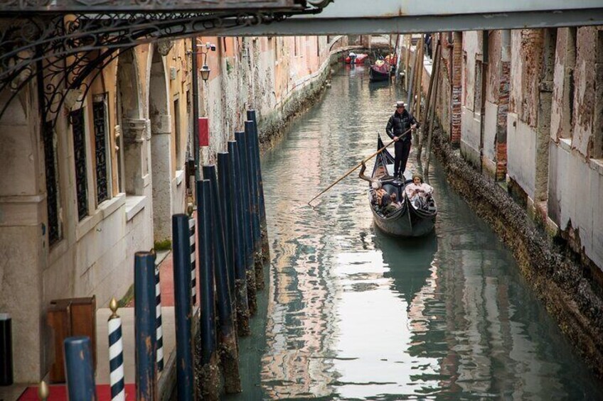 Venice City Walking Tour + Private Boat Island Walking Tour