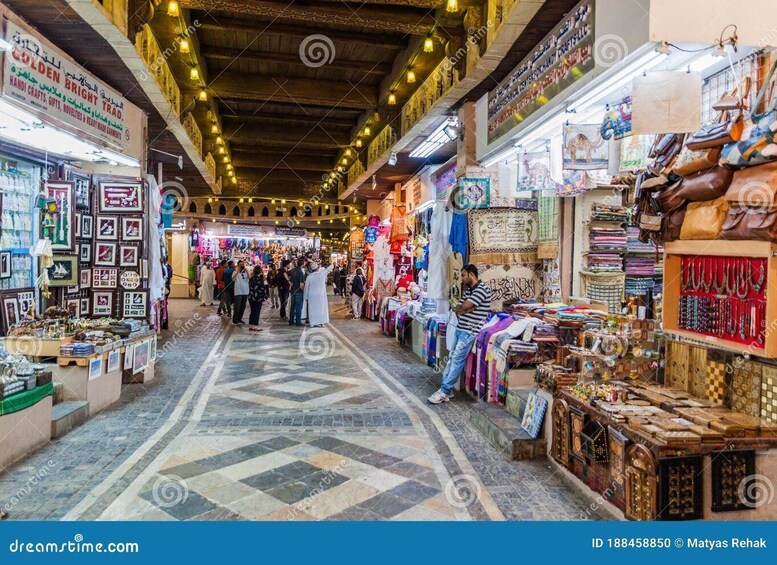 Picture 4 for Activity Muscat: Guided Landmarks Tour