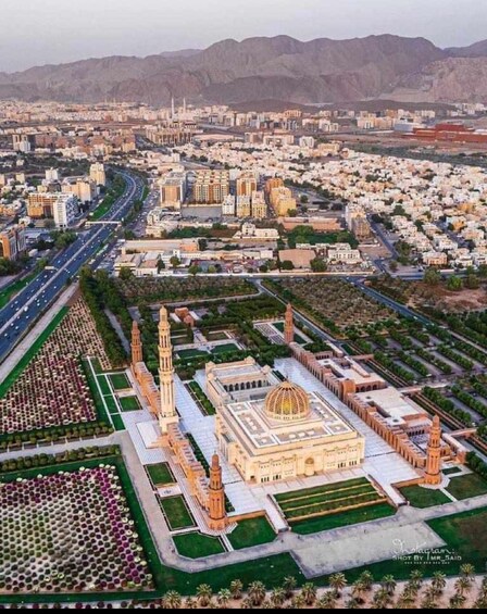 Picture 1 for Activity Muscat: Guided Landmarks Tour