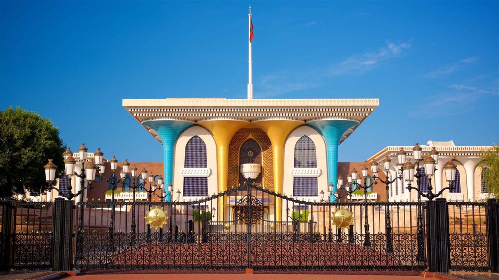 Picture 3 for Activity Muscat: Guided Landmarks Tour