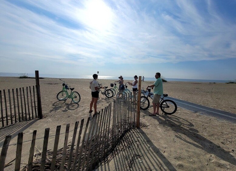 Tybee Island: Historical 2-Hour Bike Tour