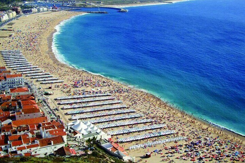 Obidos and Nazaré tour from Lisbon