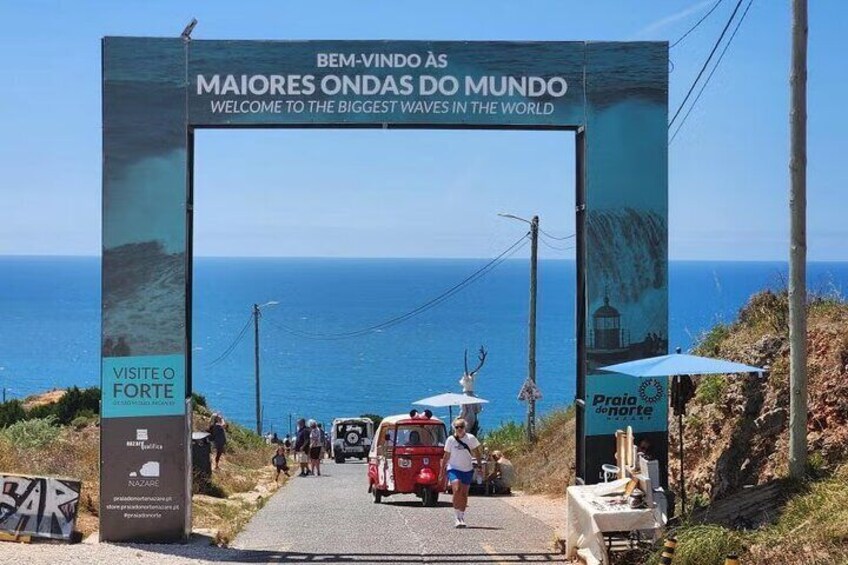 Obidos and Nazaré tour from Lisbon