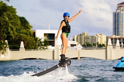 Miami: Excursión Acuática (Flyboard + Tubing + Tour en Barco)
