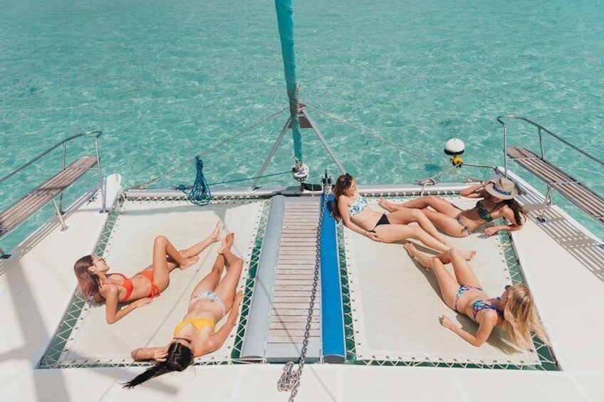 Shared WEST Cruise - Ile aux Benitiers: Full day catamaran cruise