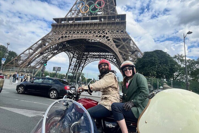 Cruising past the Eiffel Tower on a sidecar tour!