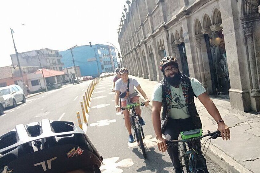 Half Day Bike Tour Discovering Quito