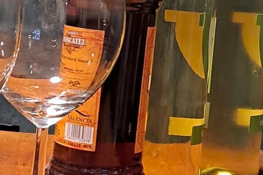 Wine Tasting in Barcelona (Catalan Varieties) Small Groups