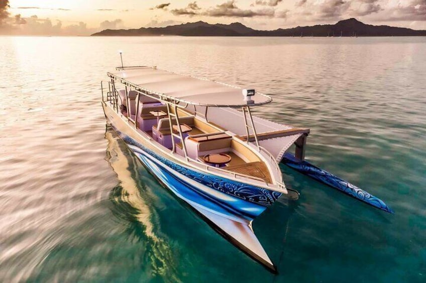 Champagne on board facing Bora Bora