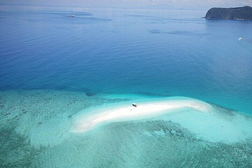 Full-Day Pulau Redang Snorkeling and Island Hopping Guided Tour