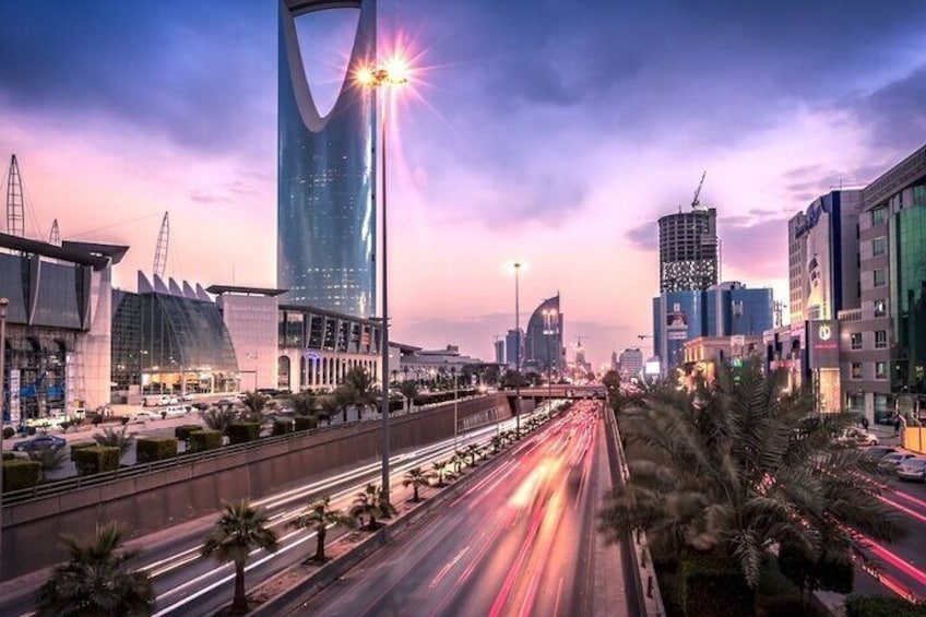 Explore Jeddah, Taif and Riyadh (4 Days)