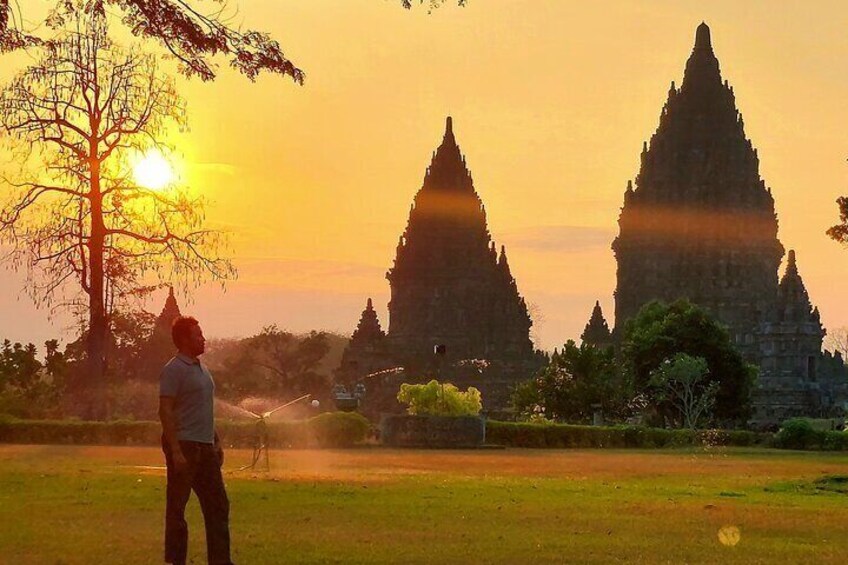 Yogyakarta: Prambanan Sunset