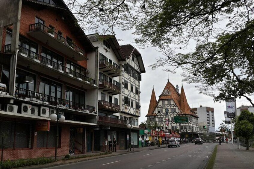 Tour to the European Valley Blumenau and Pomerode