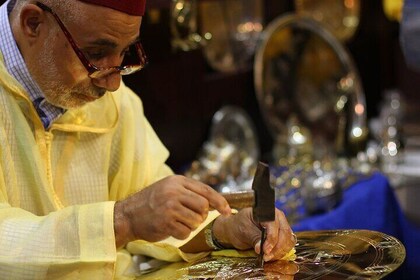 Private Handicrafts Guided Tour in Fez