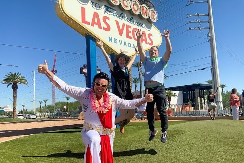 Fun Vow Renewal by Elvis