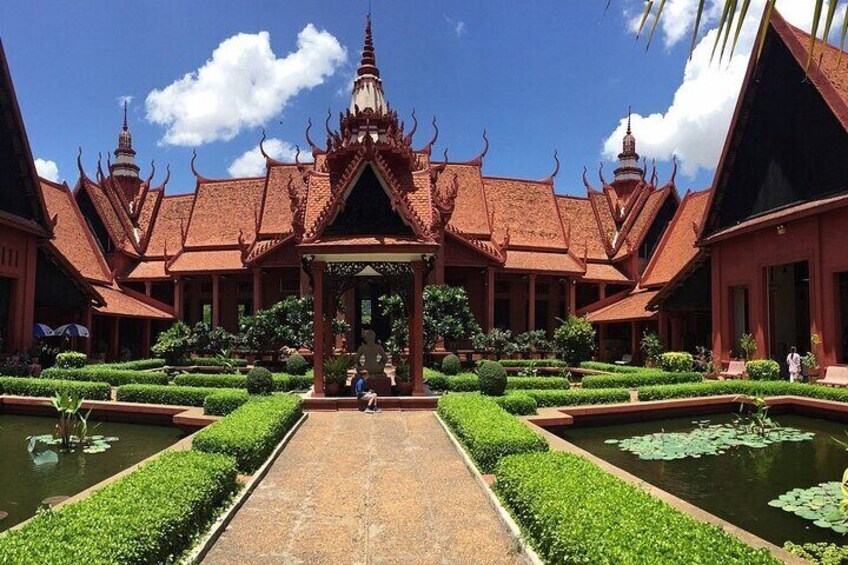 2 Days Private Phnom Penh City Tour