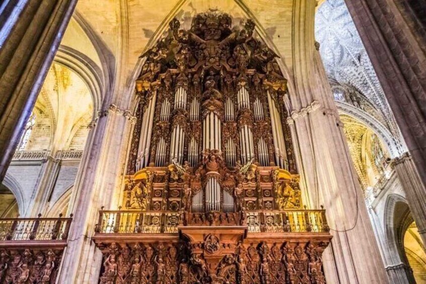 Self Audio Guided Tour in Seville Cathedral