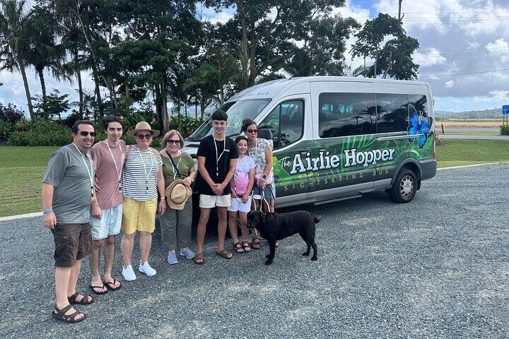 The Airlie Sightseeing Bus –
