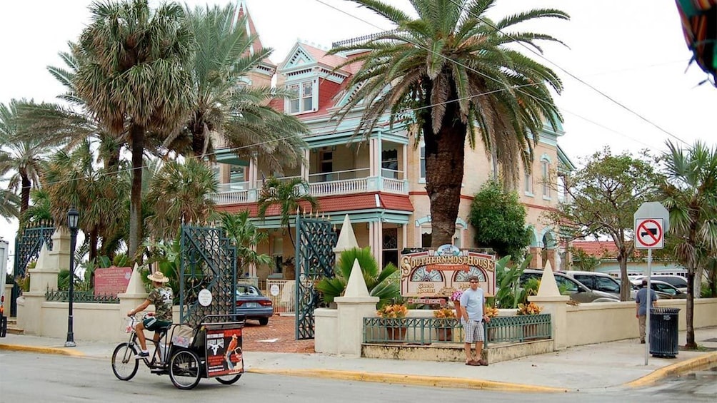 Show item 1 of 10. Street view of Key West