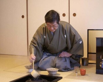 Tokio:Experiencia de la ceremonia del té en Komaba Warakuan