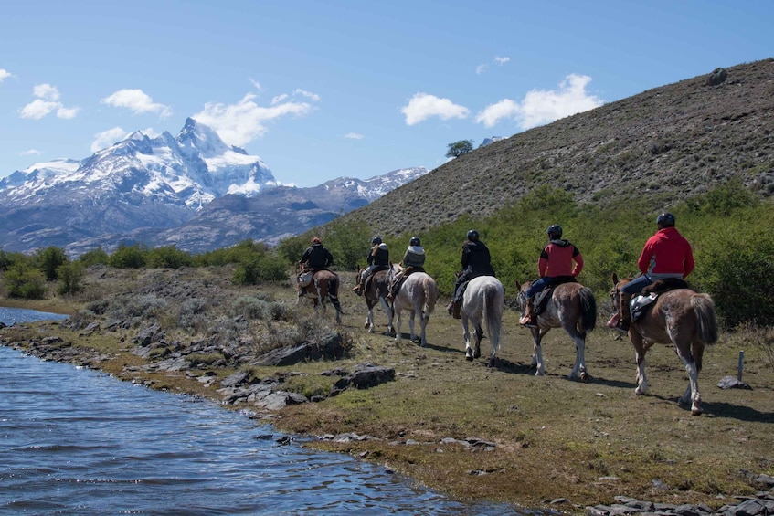 Picture 4 for Activity From El Calafate: Estancia Horseback Riding and Boat Tour