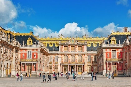 Skip-the-line Versailles Palace Half-Day Guided Tour