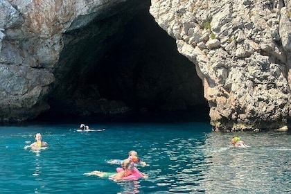 From Nice : Mala Caves and Bay of Villefranche Midday Boat Tour